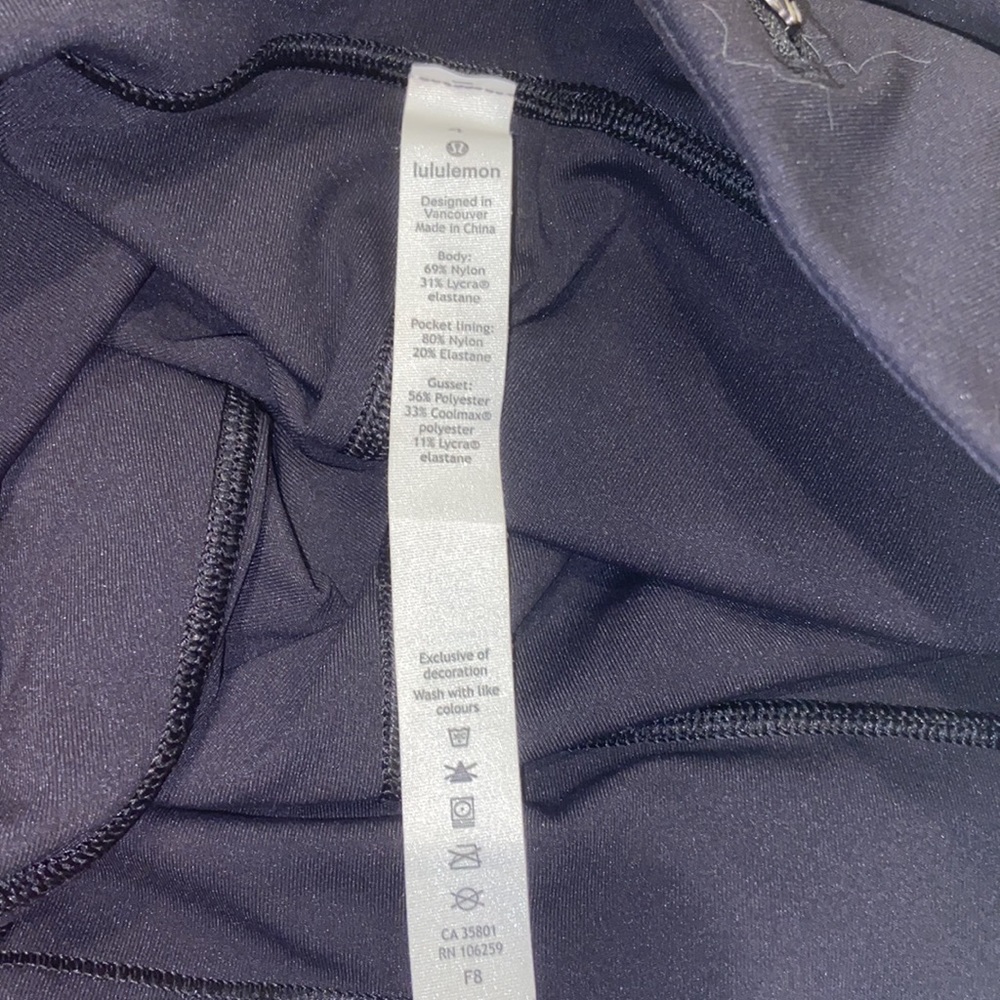 Lululemon leggings Black NWOT - Picture 5 of 13